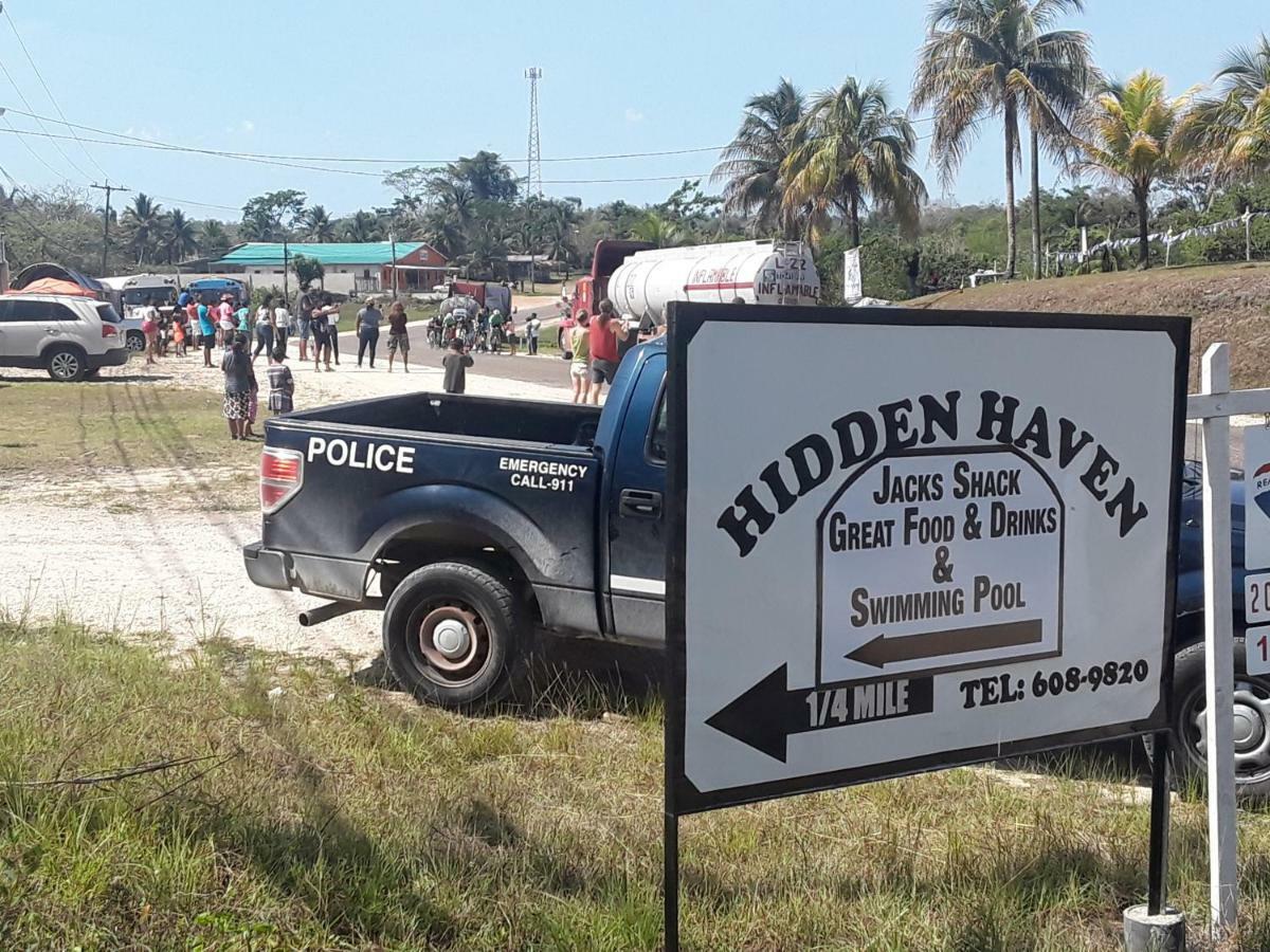 Unitedville Hidden Haven旅舍 外观 照片